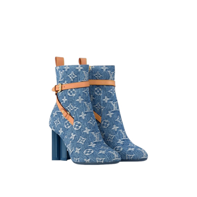 Silhouette Ankle Boot - Image 1